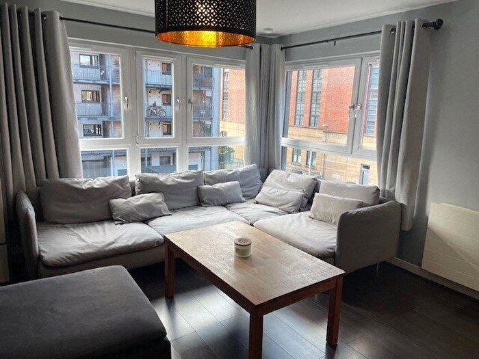 2 Bedroom Property To Rent In Salamander Court, Edinburgh, Midlothian, EH6