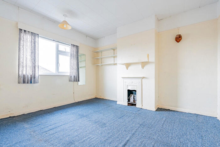 3 Bedroom Terraced House For Sale In Downend Road, Ashley Down, Bristol, BS7