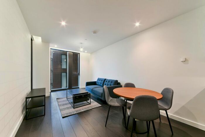 1 Bedroom Flat To Rent In Damac Tower, Nine Elms, London, SW8