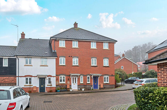 4 Bedroom Terraced House For Sale In Princess Louise Square, Alton, Hampshire, GU34