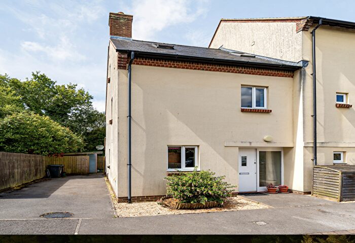 3 Bedroom End Of Terrace House For Sale In Queens Drive, Moreton, Dorset, DT2