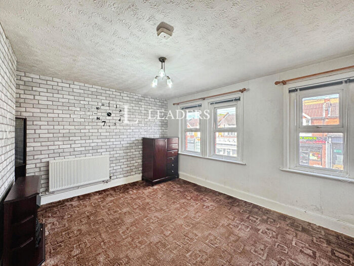 1 Bedroom Apartment To Rent In Bridge Road, Woolston Southampton, SO19