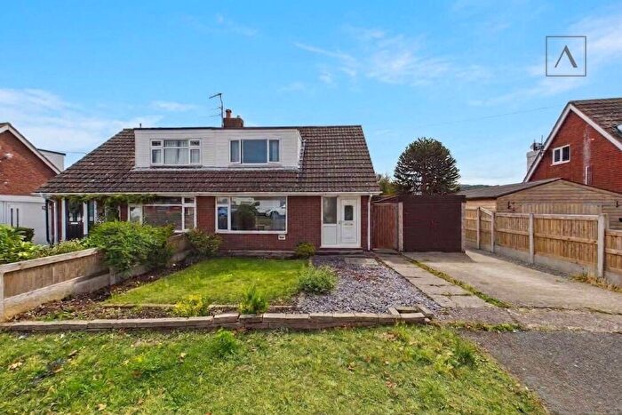 3 Bedroom Semi Detached House For Sale In Llandaff Drive, Prestatyn, LL19