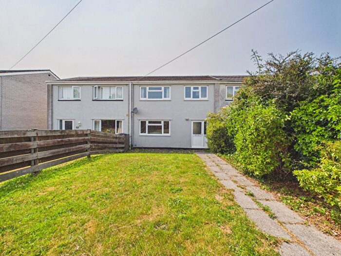 3 Bedroom Terraced House For Sale In Valley View, St. Teath, PL30