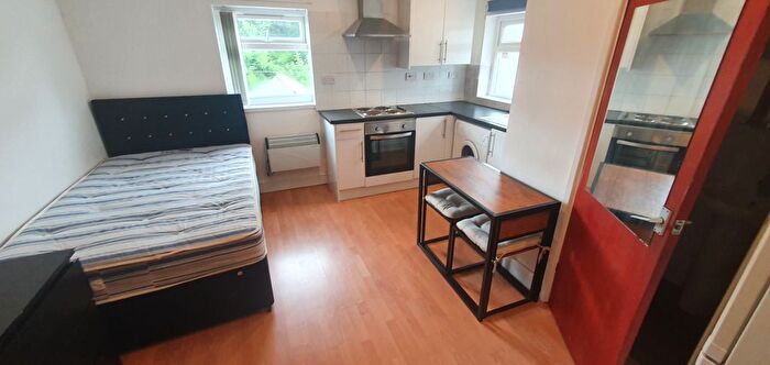 1 Bedroom Studio To Rent In Cathays Terrace, Cathays, Cardiff, CF24