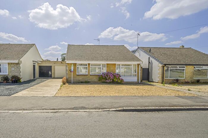 3 Bedroom Detached Bungalow For Sale In Meadow Way, South Cerney, GL7