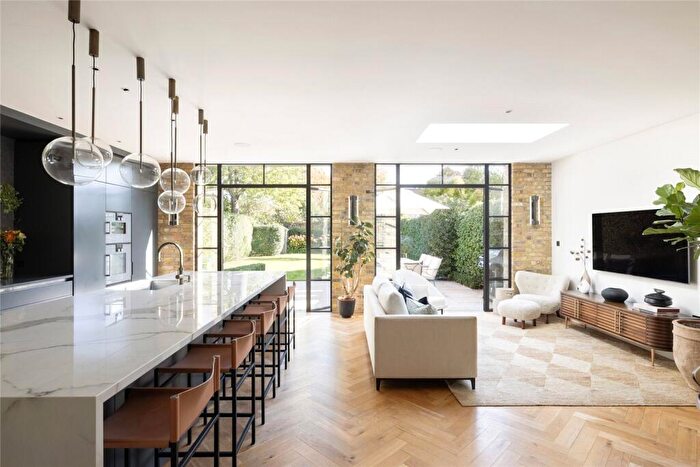 4 Bedroom Semi Detached House To Rent In Lowther Road, London, SW13