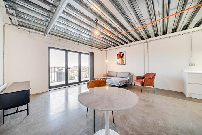 1 Bedroom Apartment To Rent In District Lofts, Climate Innovation District, LS9