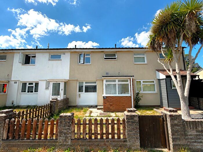 3 Bedroom Terraced House To Rent In Joyce Close, Littlehampton, Littlehampton, BN17