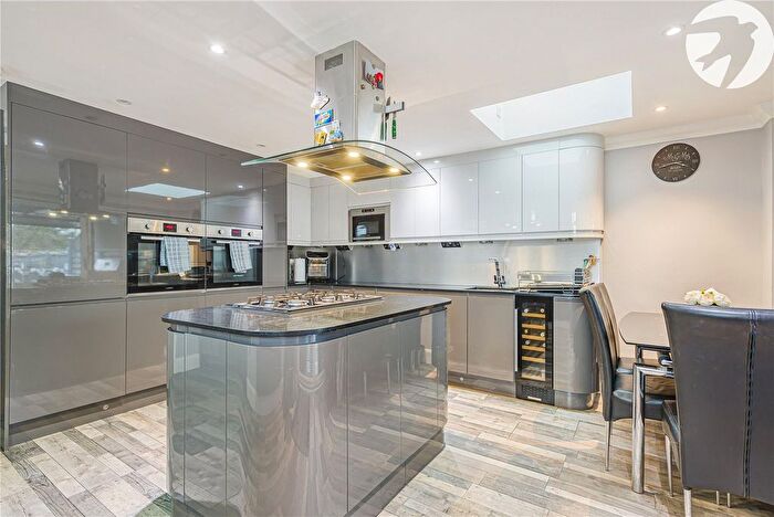 4 Bedroom Semi-Detached House For Sale In Pine Close, Swanley, BR8