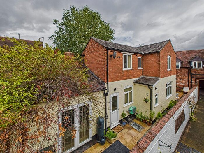 2 Bedroom Detached House For Sale In Court Street, Upton-Upon-Severn, Worcester, WR8