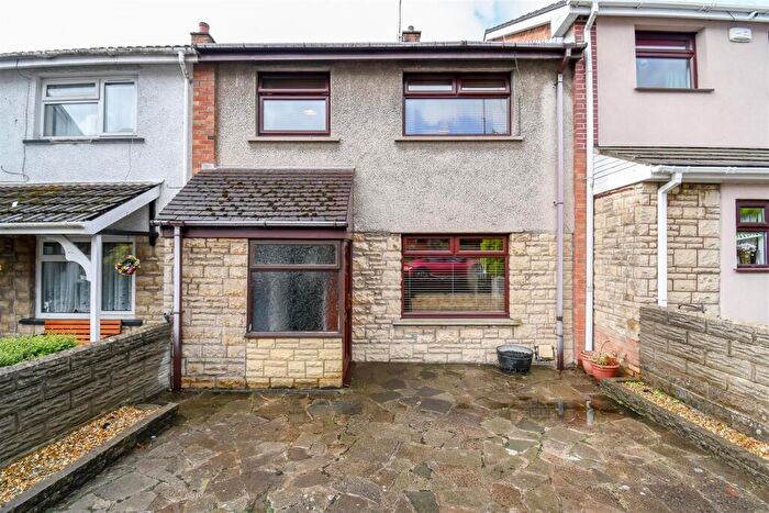3 Bedroom Terraced House For Sale In Main Street, Barry, CF63