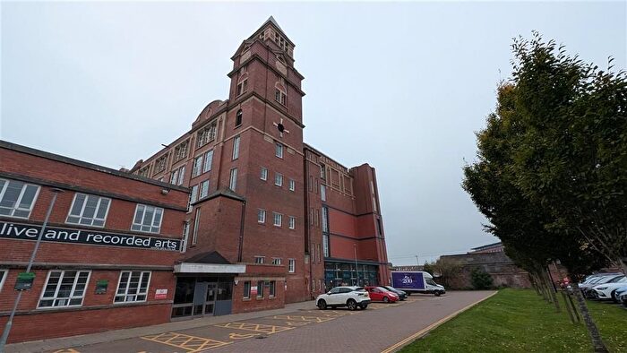 1 Bedroom Flat For Sale In Heritage Way, Wigan, WN3