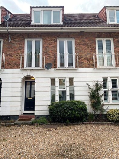 3 Bedroom Terraced House To Rent In Robinscroft Mews, London, SE10