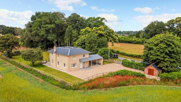 4 Bedroom Detached House To Rent In Childer Hill, Bentworth, Alton, Hampshire, GU34