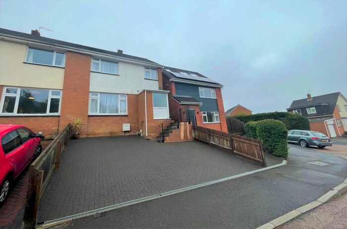 3 Bedroom Property To Rent In Lincoln Road, Exeter, EX4