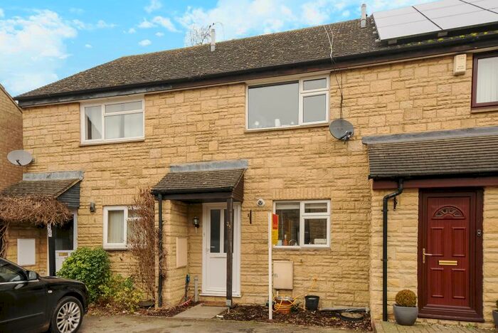 2 Bedroom Semi-Detached House To Rent In Burwell Meadow, Witney, OX28