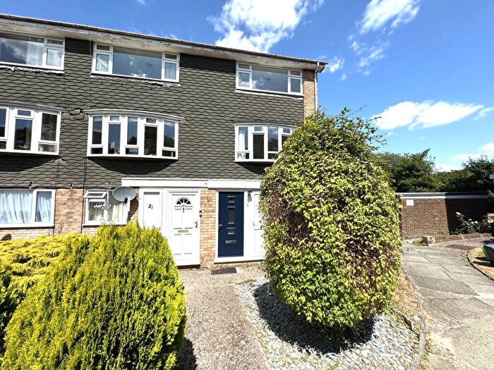 2 Bedroom Maisonette To Rent In Clareville Road, Orpington, BR5