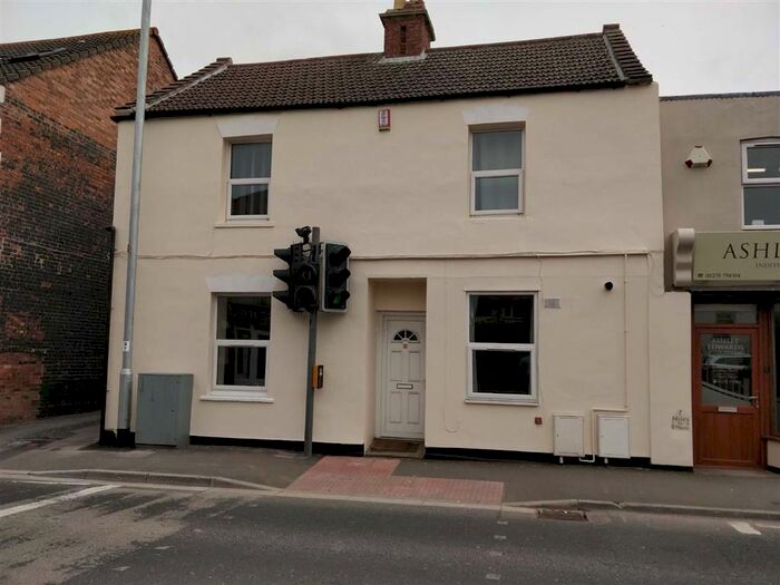 1 Bedroom Flat To Rent In Church Street, Highbridge, Somerset TA9