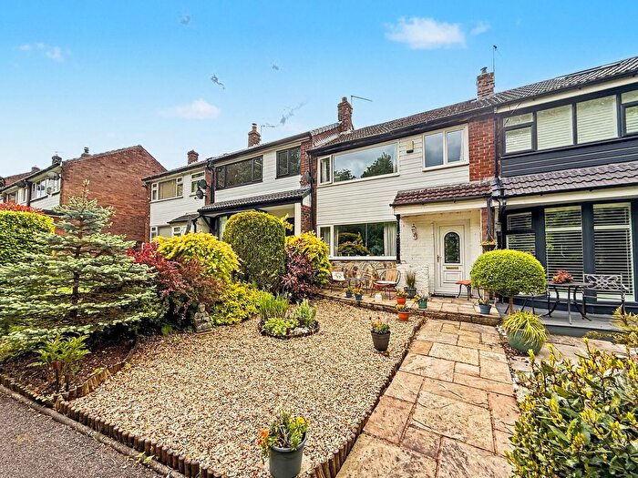 3 Bedroom Terraced House For Sale In Simister Green, Prestwich, M25
