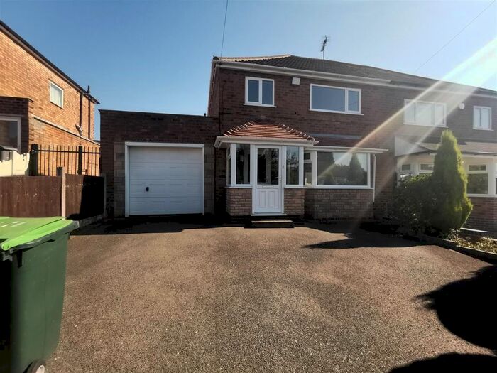 4 Bedroom Property To Rent In Appleton Avenue, Great Barr, Birmingham, B43