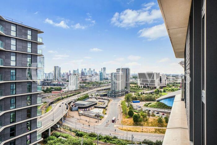 1 Bedroom Flat To Rent In Glasshouse Gardens, Glasshouse Gardens, Stratford, London, E20