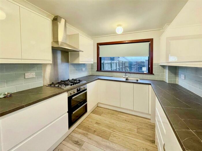 2 Bedroom Terraced House To Rent In Cluny Place, Glenrothes, KY7