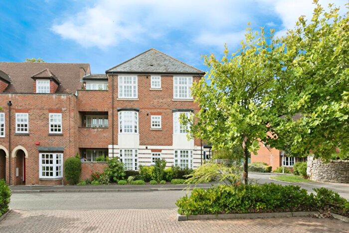 3 Bedroom Flat For Sale In Horn Lane, Stony Stratford, Milton Keynes, Buckinghamshire, MK11
