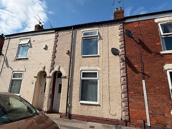 2 Bedroom Terraced House To Rent In Middleburg Street, Hull, HU9