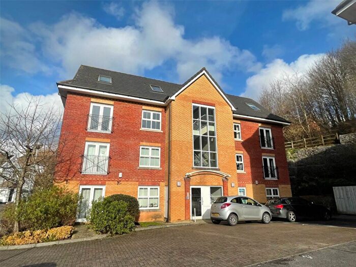 2 Bedroom Apartment To Rent In Bull Lane, Crews Hole, Bristol, BS5