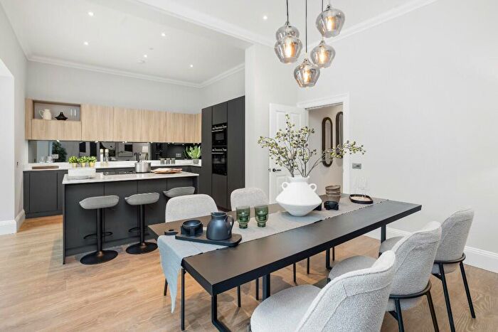 5 Bedroom Town House For Sale In Royal Meadows, Sciennes Road, Edinburgh, EH9