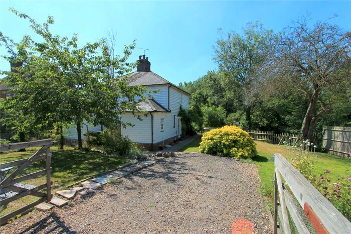 2 Bedroom Semi-Detached House To Rent In Old Road, Wateringbury, Maidstone, Kent, ME18