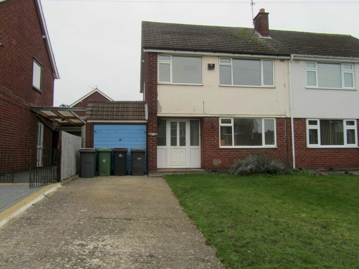 4 Bedroom Detached House To Rent In Mount Pleasant Road, Bedworth, Warwickshire CV12