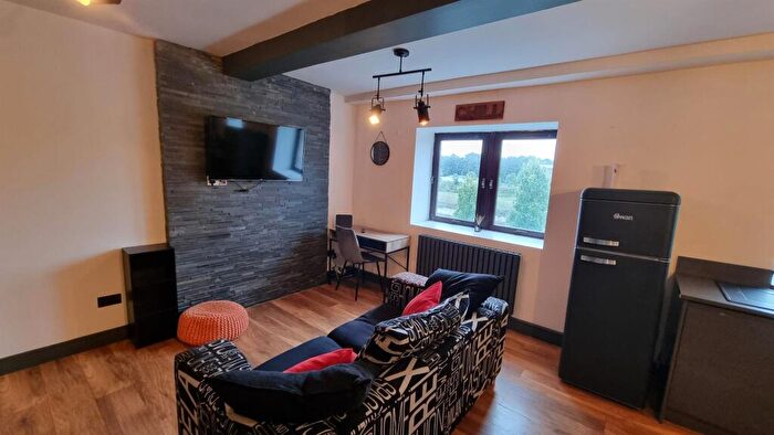 1 Bedroom Private Hall To Rent In Bruntons Warehouse, LA1