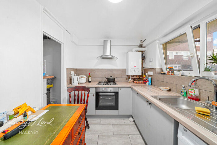 1 Bedroom Flat For Sale In Mead Place, London, E9