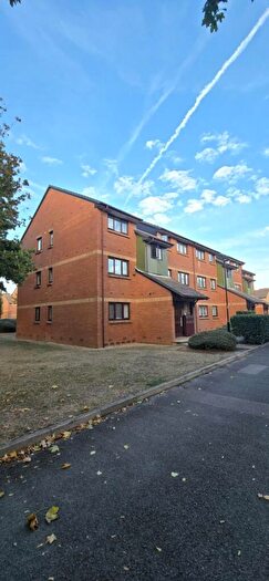 1 Bedroom Flat To Rent In Maltby Drive, EN1