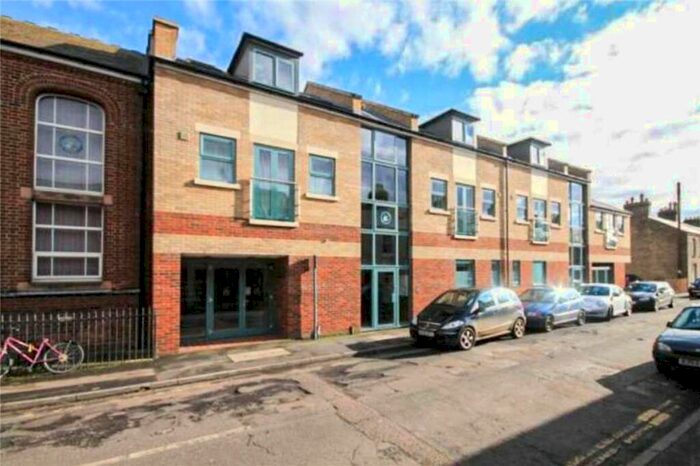 1 Bedroom Apartment To Rent In Stockwell Street, Cambridge, CB1