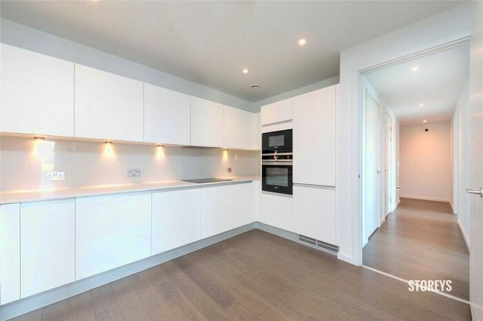2 Bedroom Flat To Rent In York Way, Kings Cross, London, N7