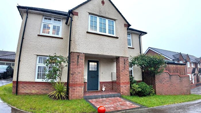 4 Bedroom Detached House For Sale In Maes Bengi, Oakdale, NP12