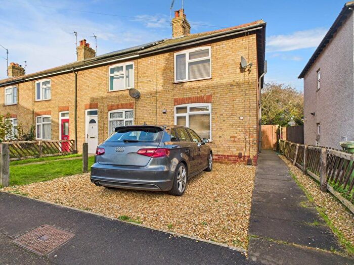 3 Bedroom End Of Terrace House For Sale In Huntly Road, Woodston, Peterborough, PE2