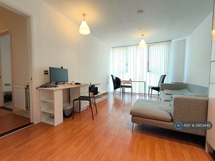 1 Bedroom Flat To Rent In Rick Roberts Way, London, E15