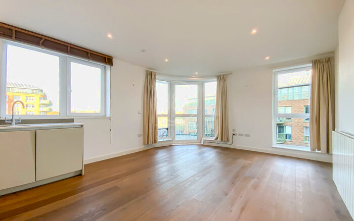 2 Bedroom Flat To Rent In Maltby House, Kidbrooke Village, SE3