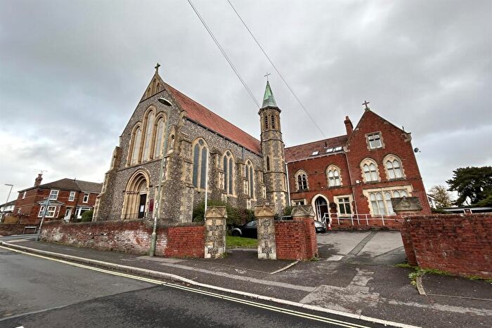 2 Bedroom Apartment To Rent In Town Centre, Basingstoke, RG21
