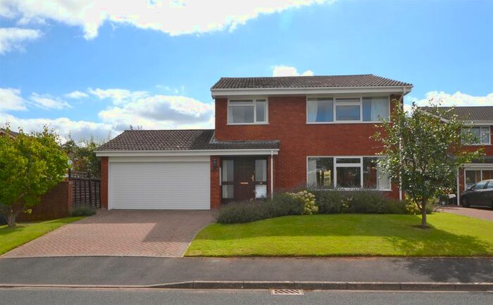 4 Bedroom Detached House For Sale In Hop Pole Green, Leigh Sinton, Malvern, WR13