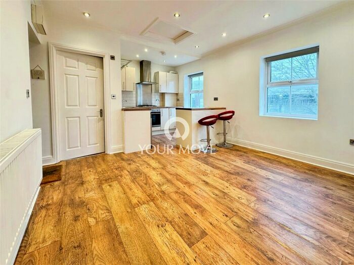 2 Bedroom Flat To Rent In Eltham High Street, London, SE9