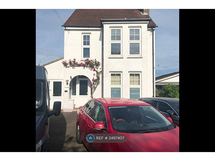 1 Bedroom Flat To Rent In Barming, Maidstone, ME16