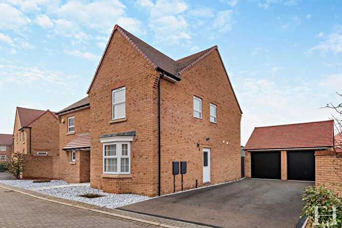 5 Bedroom Detached House For Sale In Roberts Close, Godmanchester, PE29