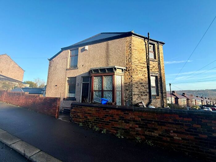 3 Bedroom Detached House For Sale In Lonsdale Road, Sheffield, S6