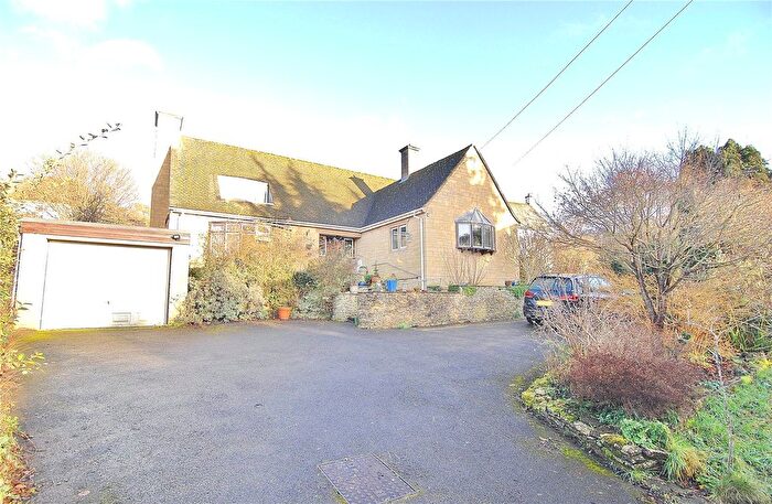 3 Bedroom Detached House For Sale In London Road, Stroud, Gloucestershire, GL5