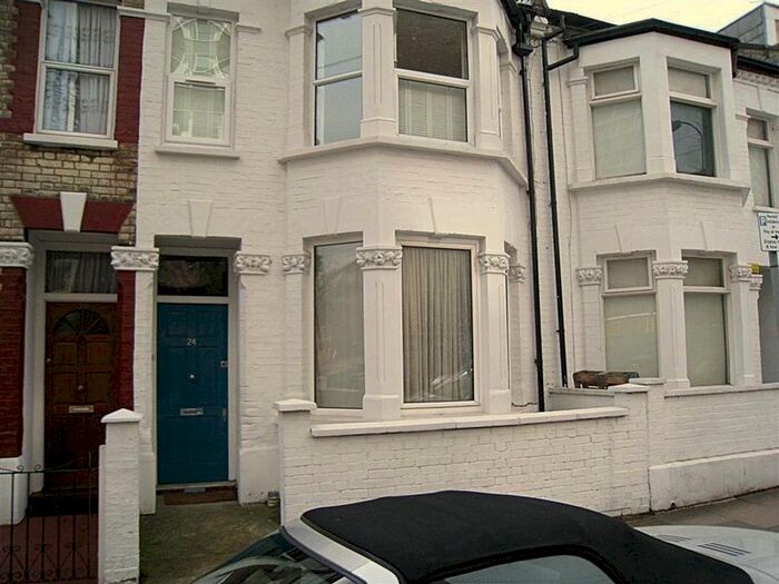 1 Bedroom Flat To Rent In Aspenlea Road, London, W6